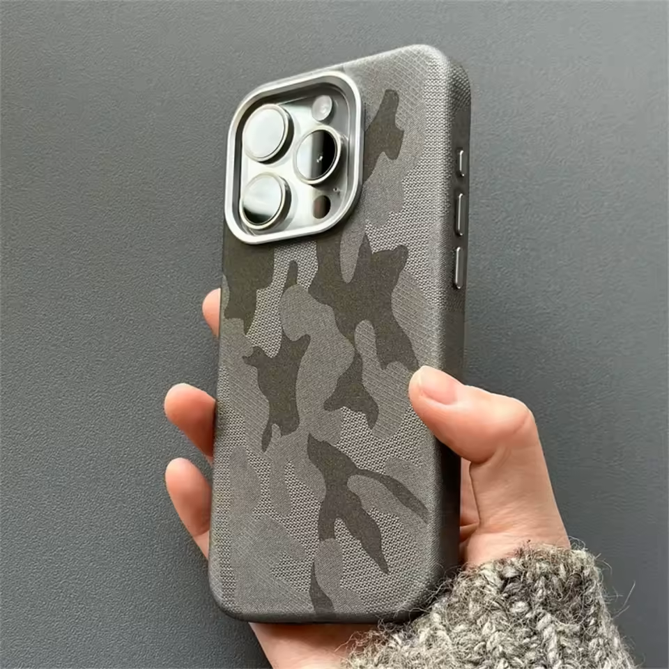 CAPA IPHONE CAMUFLAGEM REFLEX