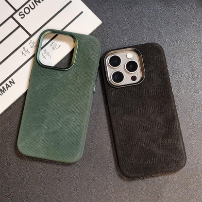 CAPA IPHONE FIBER EFEITO TECIDO MAGSAFE