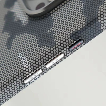 CAPA IPHONE CARBON CAMUFLAGEM MAGSAFE