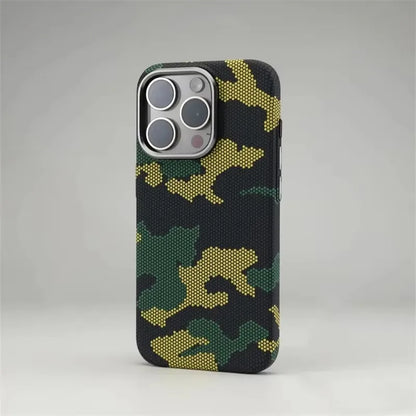CAPA IPHONE CARBON CAMUFLAGEM MAGSAFE