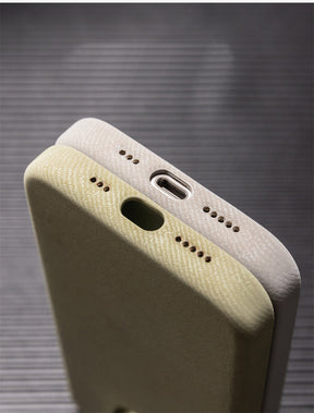 CAPA IPHONE FIBER EFEITO TECIDO MAGSAFE