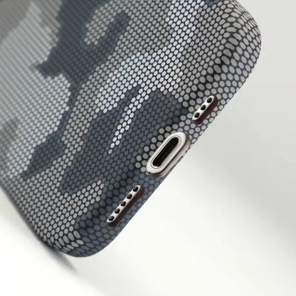 CAPA IPHONE CARBON CAMUFLAGEM MAGSAFE