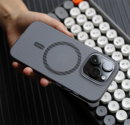 CAPA IPHONE  TRANSPARENTE GEOMETRI MAGSAFE